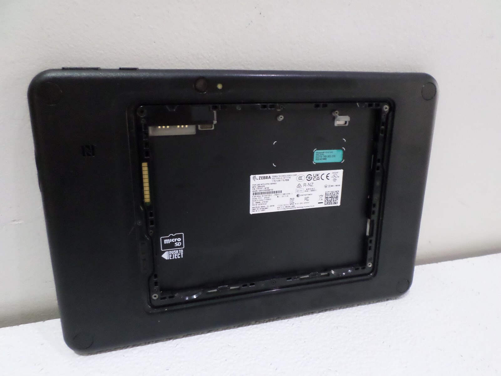 Zebra ET51 ET51AT Rugged Tablet ET51AT-W15E Windows Tablet – Bad Digitizer