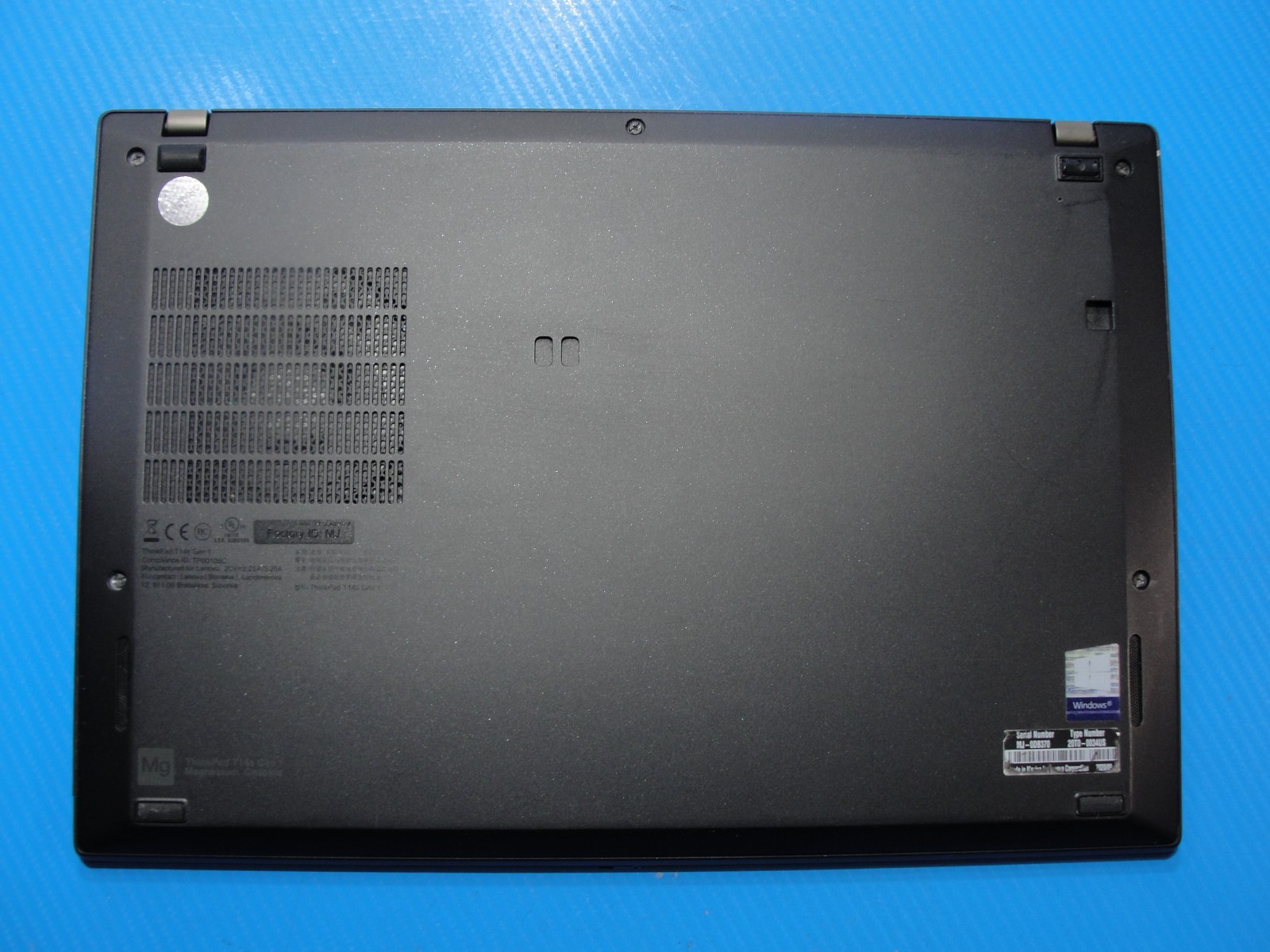 Lenovo ThinkPad T14s 14” FHD Intel Core i7-10510U 1.8GHz 16GB 512GB SSD