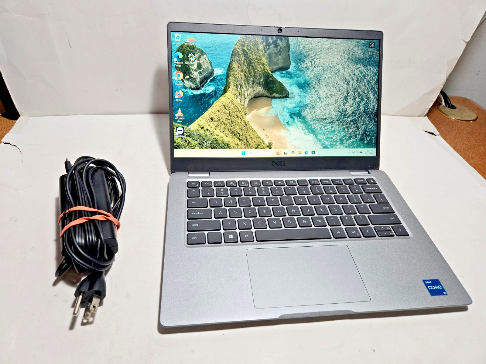 Dell Latitude 3340 i5-1335U 8GB 256GB SSD Windows 11 Pro CLEAN Laptop FAST