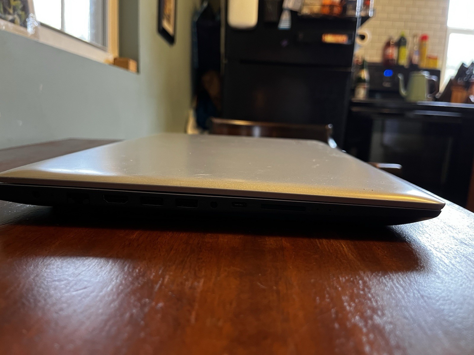 Lenovo IdeaPad 1 15ADA7 15.6″ (128GB eMMC, AMD Athlon Silver 3050U, 3.20 GHz,…