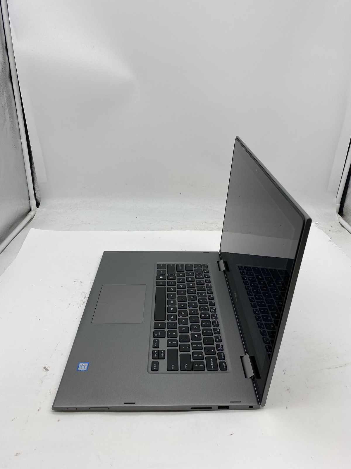 Dell Inspiron 5579 Laptop Intel Core i7 8550U 1.8GHz 4GB RAM – No HDD Touch