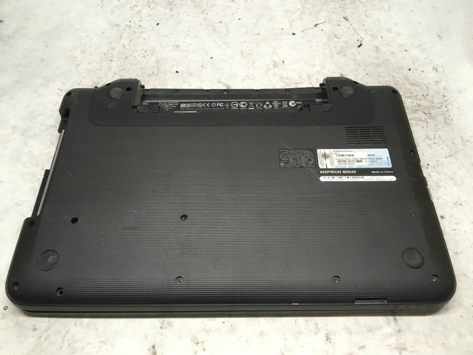 Dell Inspiron N5040 15″ (AS IS) Intel Core i3 1st Gen – JZ