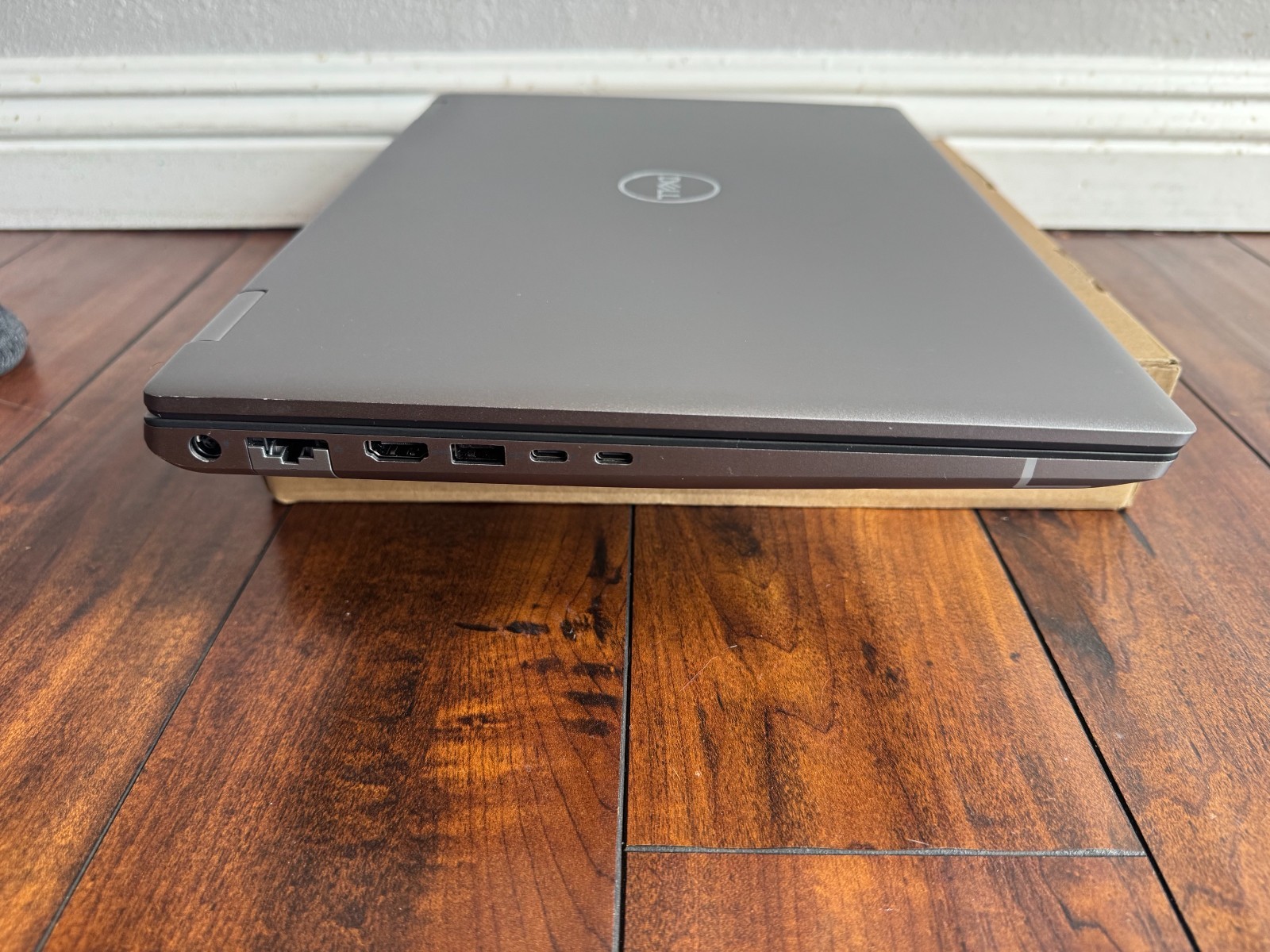 Dell Precision 7670 16″ WLED FHD+ i9-12950HX 32GB RAM RTX 3080 Ti 16GB 3TB SSD