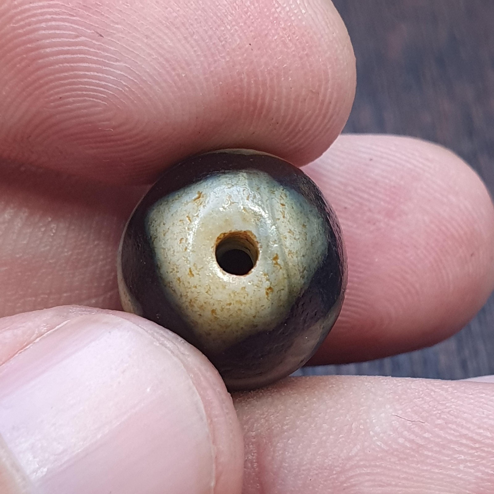 Old tibetan dogtooth pattern agate stone dzi bead amulet #40