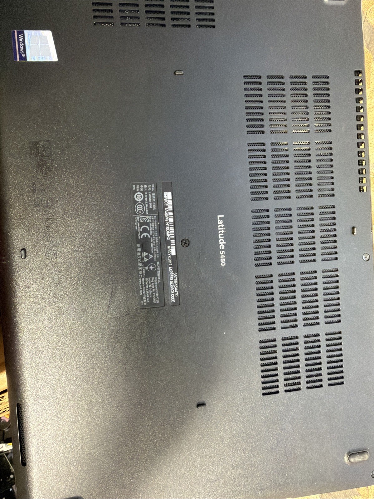 Dell Latitude 5480 14 Inches (Intel Core i5 7th Gen., 2.5 GHz, No SSD No Ram