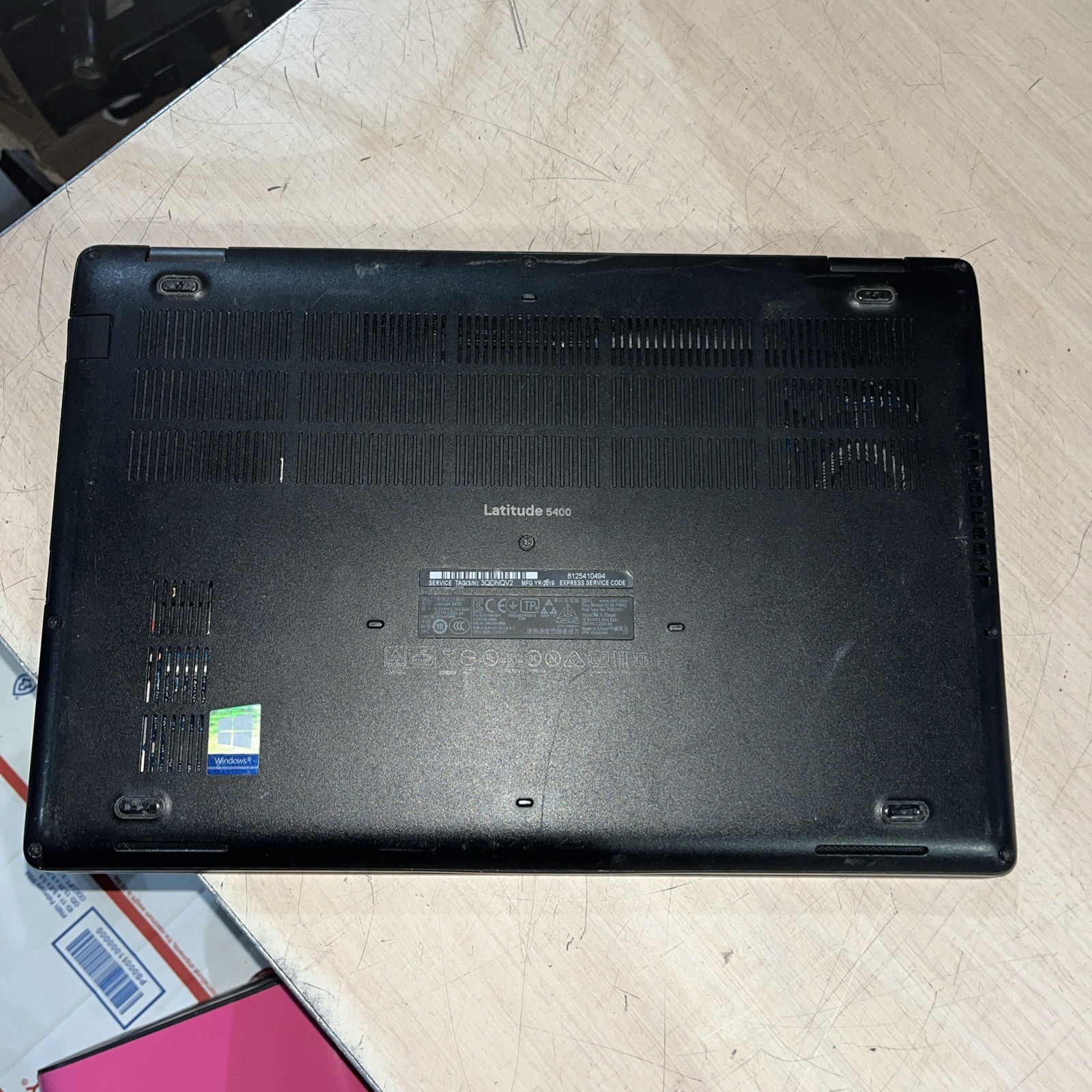 DELL LATITUDE 5400 INTEL CORE I7-8665U 1.90GHZ 8GB RAM NO HD