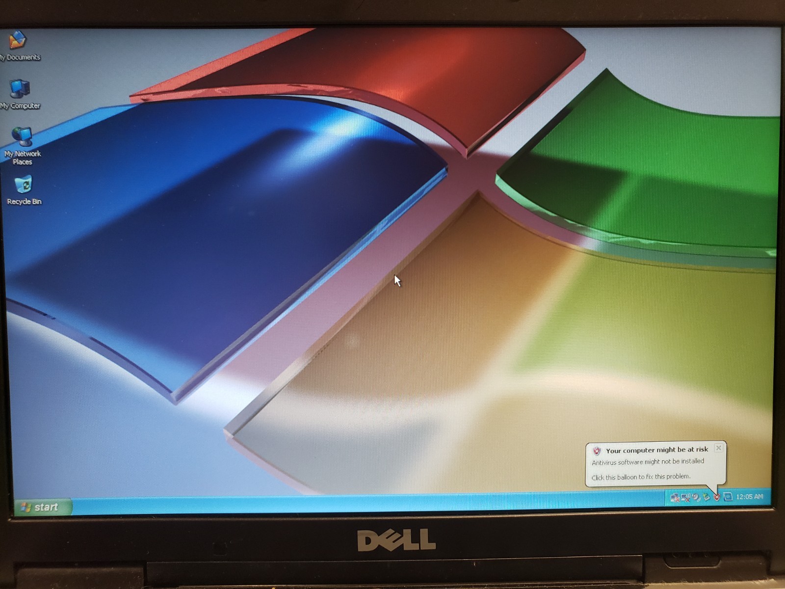Vintage Dell Latitude D430 Laptop C2D 1.2GHz. 1.5GB 80GB 12″ 1280×800 WinXP