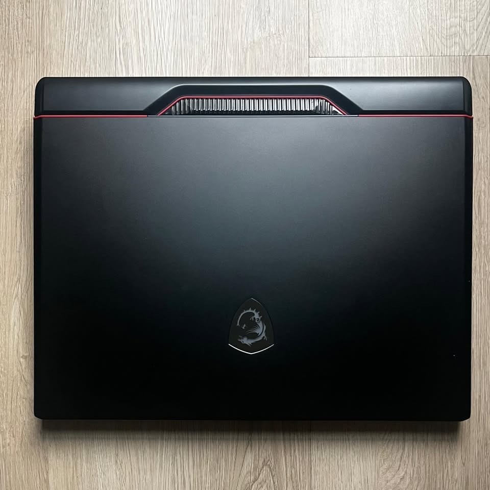 MSI Raider GE78HX 32GB DDR5 13VG i7-13700HX 1.5TB RTX 4070