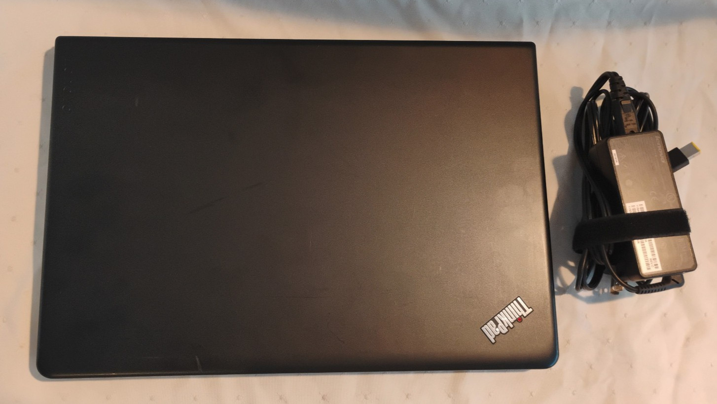 Lenovo ThinkPad E570 Laptop i5-7200U, 4GB RAM, NO HD, for parts for repair