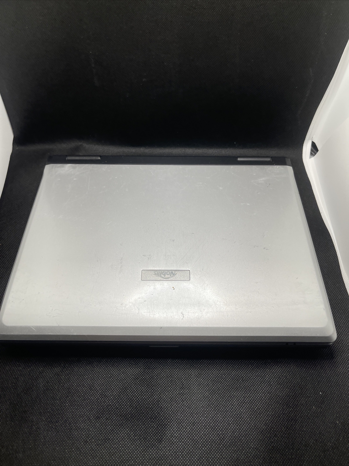 Nobilis Laptop-FOR PARTS-NO HDD/RAM/BATTERY-Laptop ONLY-Sold As Is