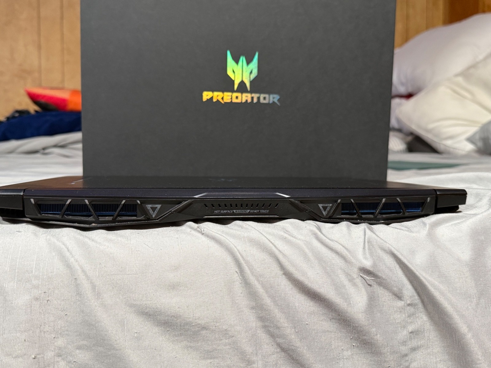 Acer Predator Helios 300 15.6 in (256GB SSD, Intel Core i7 9th Gen. 2.60 GHz 16