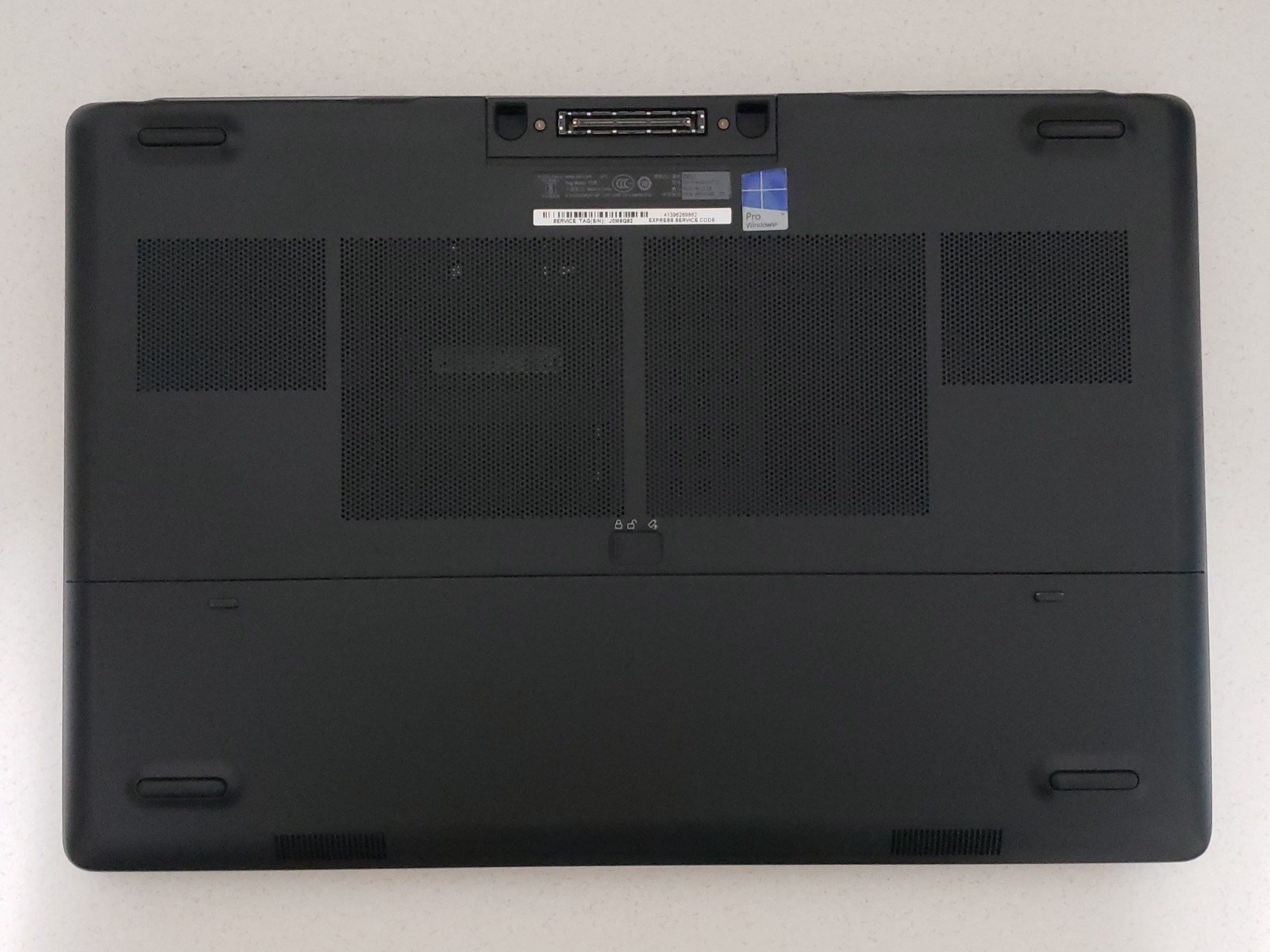Dell Precision 7710 Laptop 17.3″ FHD Intel Xeon 32GB RAM 256GB SSD 1TB Win11P.