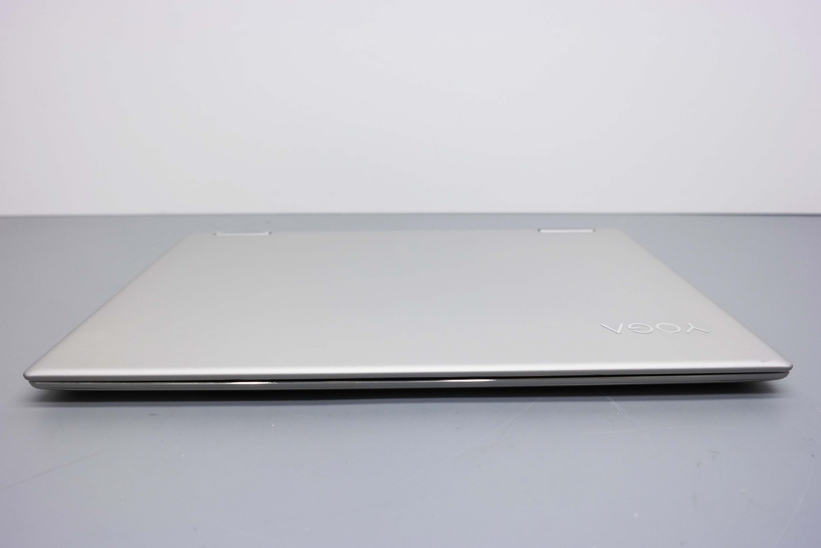 Lenovo Yoga 720 13.3″ Core i5-7200U 8GB 256GB SSD Silver