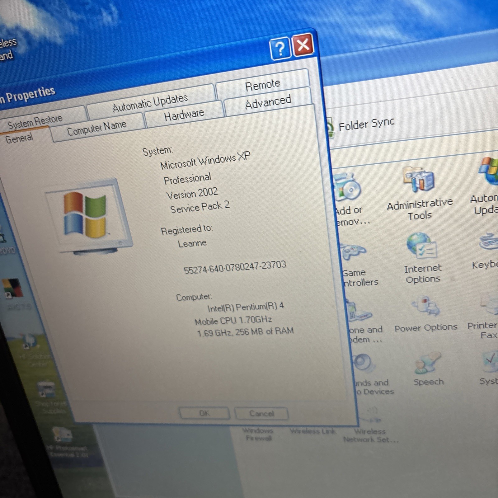 Compaq Evo N1000C 40gb HDD 256mb RAM 3.5″ Floppy DVD Drive * Battery Untested*