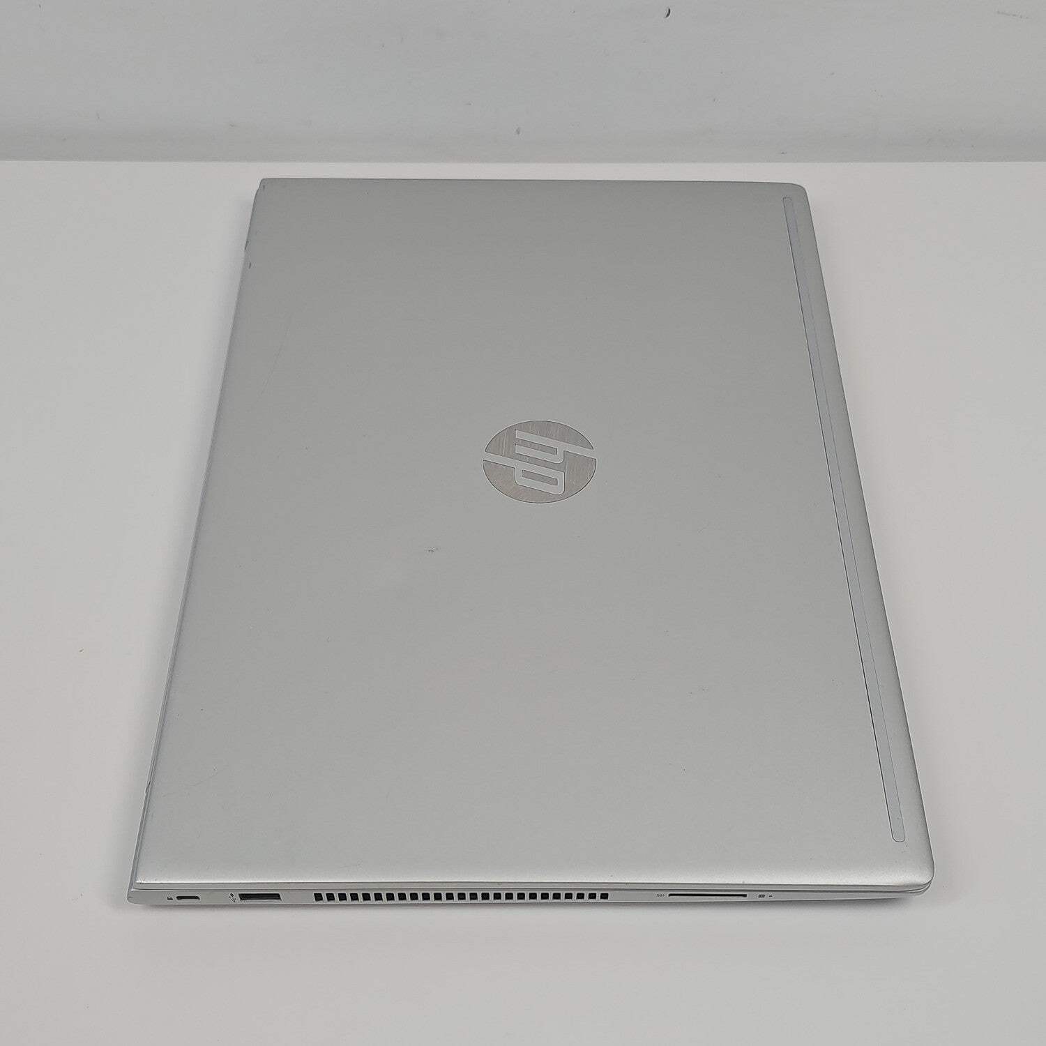 Broken HP ProBook 450 G6 15.6″ i5-8265U 1.6GHz 8GB RAM 256GB SSD LCD Bright Spot