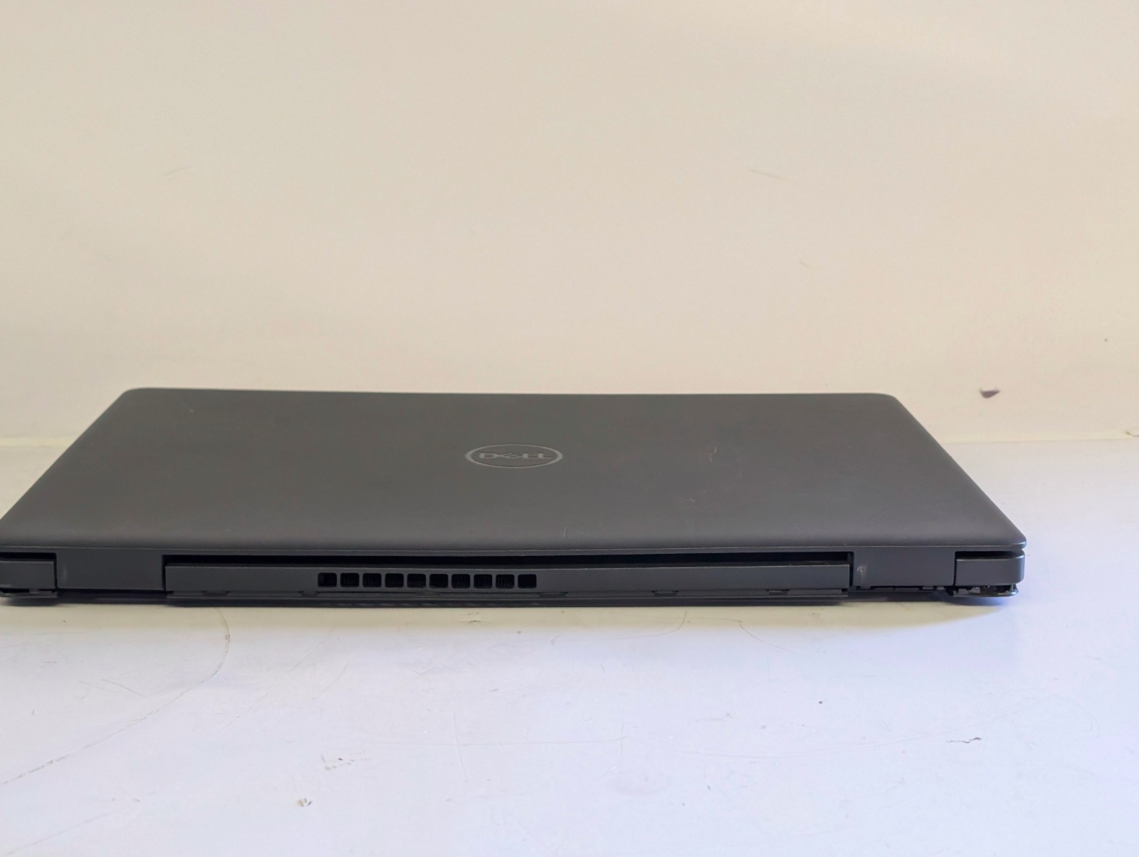 Dell Inspiron 15 3000 15.6”; NO SSD Intel i5-1135G7 2.4GHz NO RAM; bad battery*