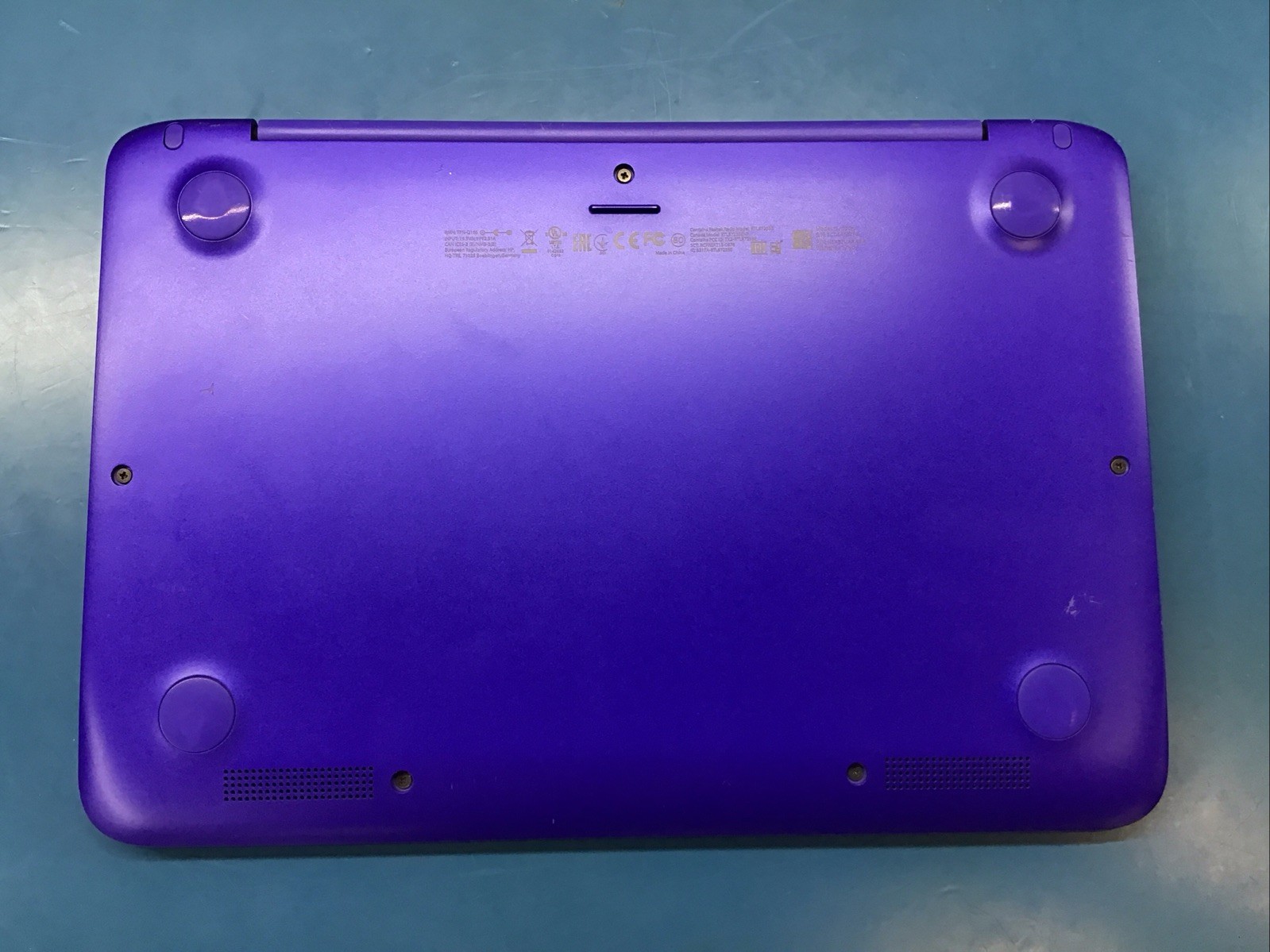 HP Stream 11-r020nr Purple Celaron N3050, 2GB RAM, 32GB STORAGE, ChromeOS Flex
