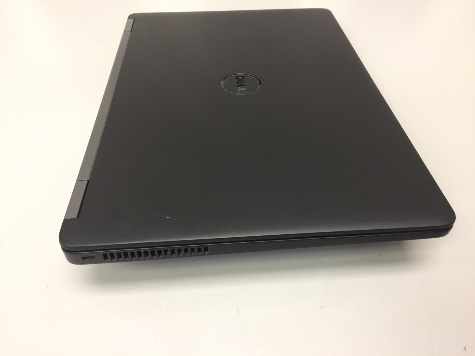 Dell Latitude E7470 14″ 256GB SSD Core i5 6th gen 2.40GHz, 12GB WIN 11 PRO