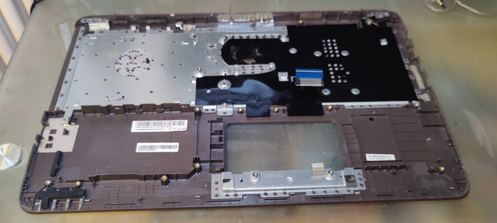 ASUS X556U F556U A556U K556U SCOCCA PALMREST 13NB0BG3AP0101 13N0-UAA0801