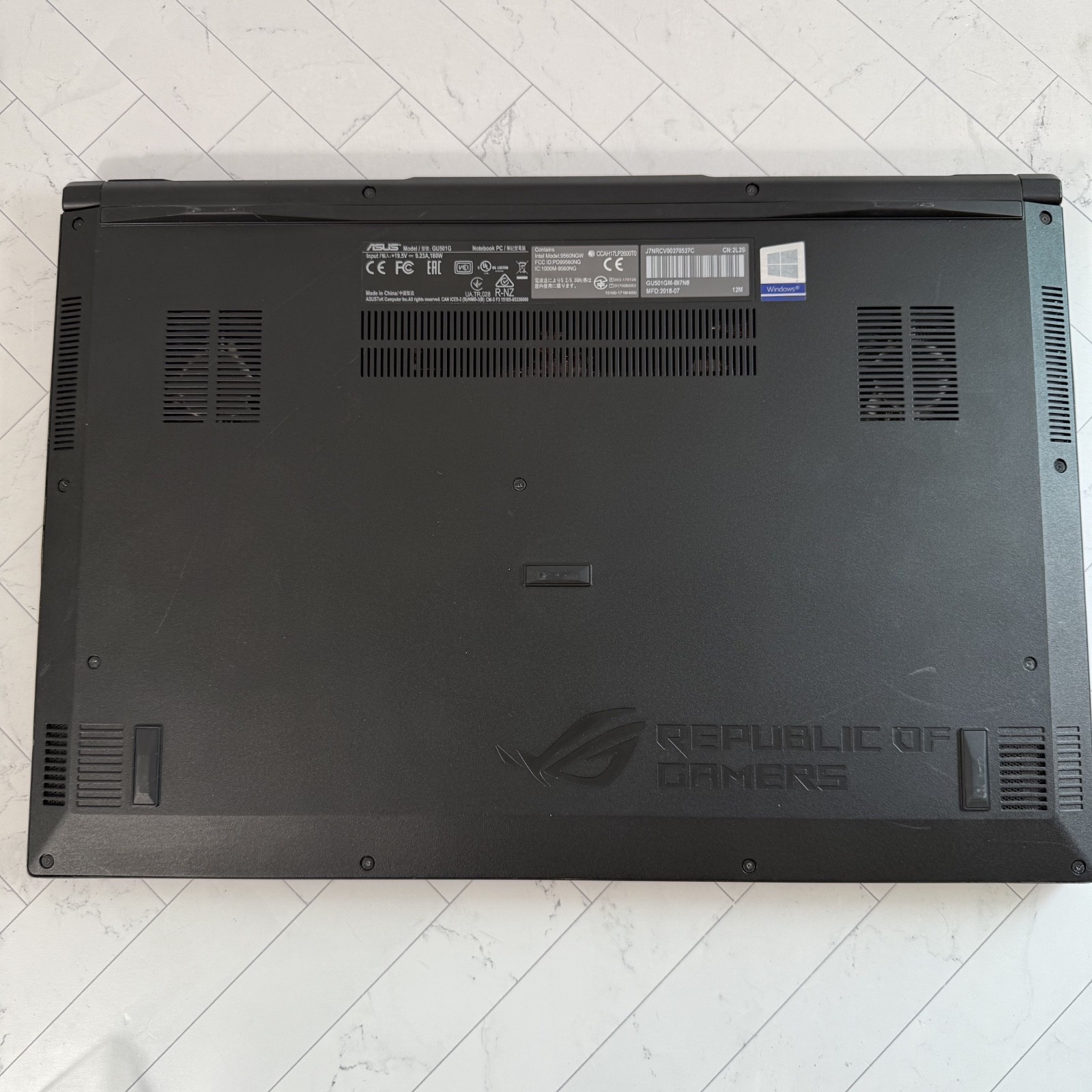 Asus ROG Strix Hero II 15.6″ i7 2.2GHz 16GB 1 TB NVIDIA GeForce GTX 1060 #H855