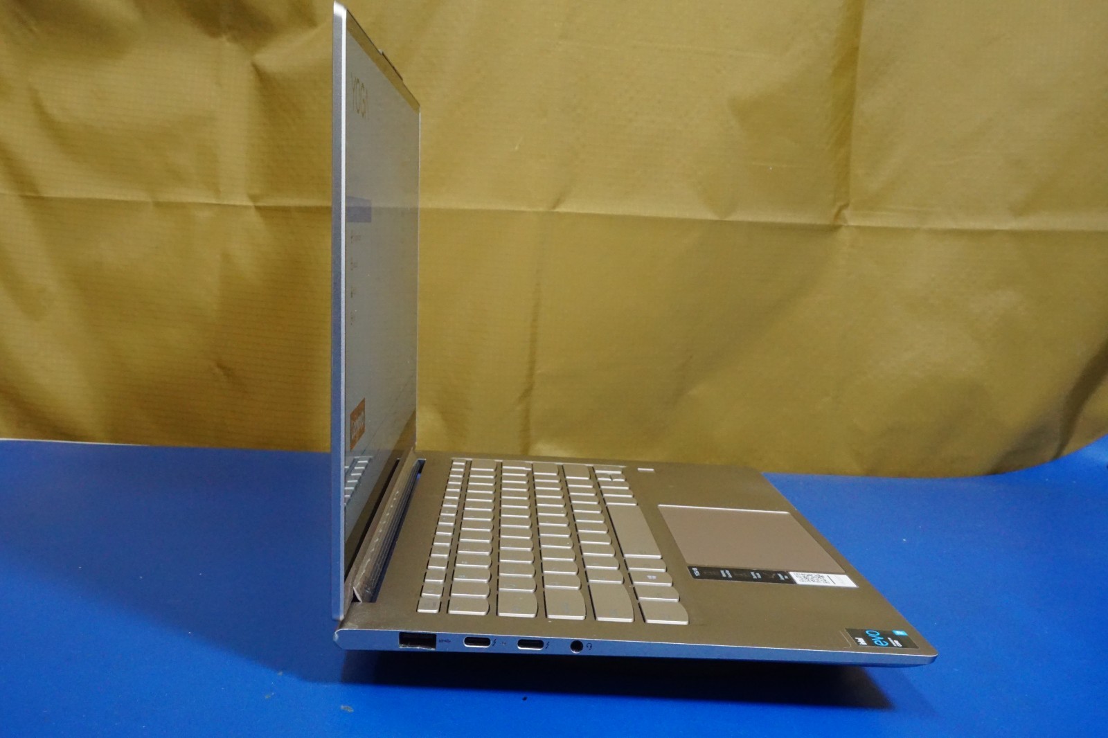 Lenovo Yoga 9 2-in-1 14ITL05 14″ i7-1195G7 2.9GHz 8GB RAM NO SSD/OS