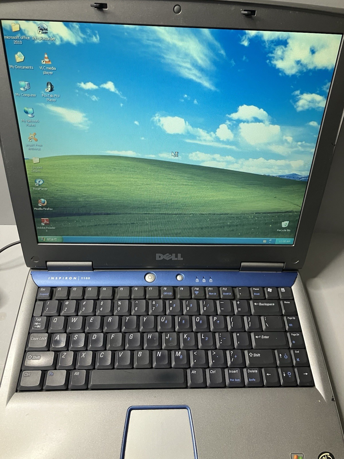 Dell Inspiron 1100 Windows XP Vintage Laptop