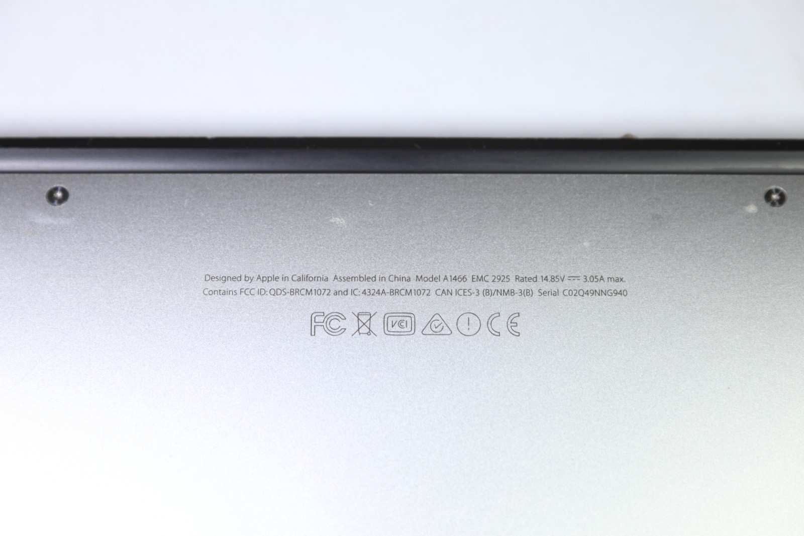 MacBook Air (A1466) Intel(R) Core(TM) i5-5250U CPU @ 1.60GHz-4GB RAM-128GB SSD
