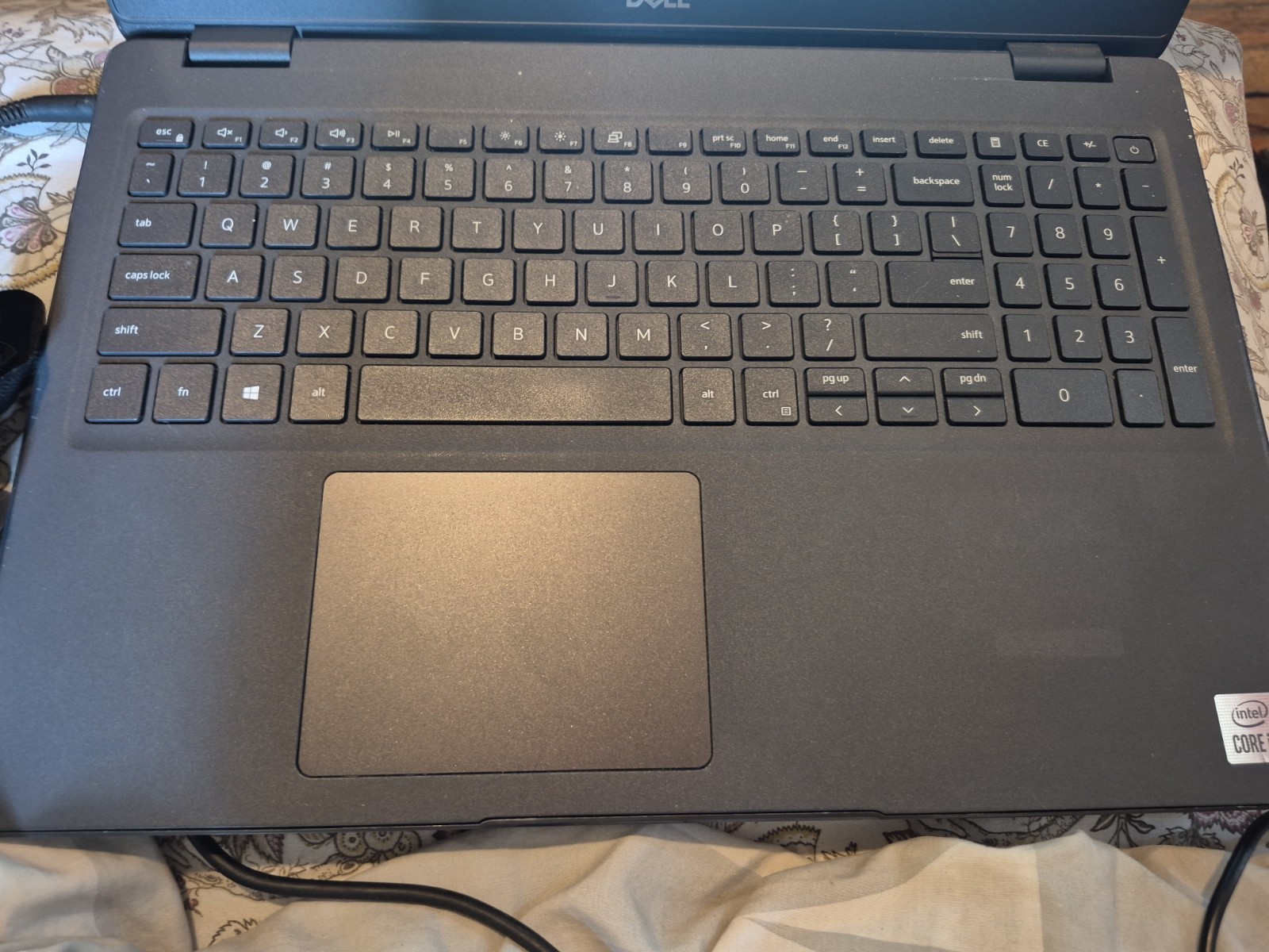 DELL LATITUDE 3510 i5-10210U @ 1.60GHz, 8GB RAM, NO HDD/OS