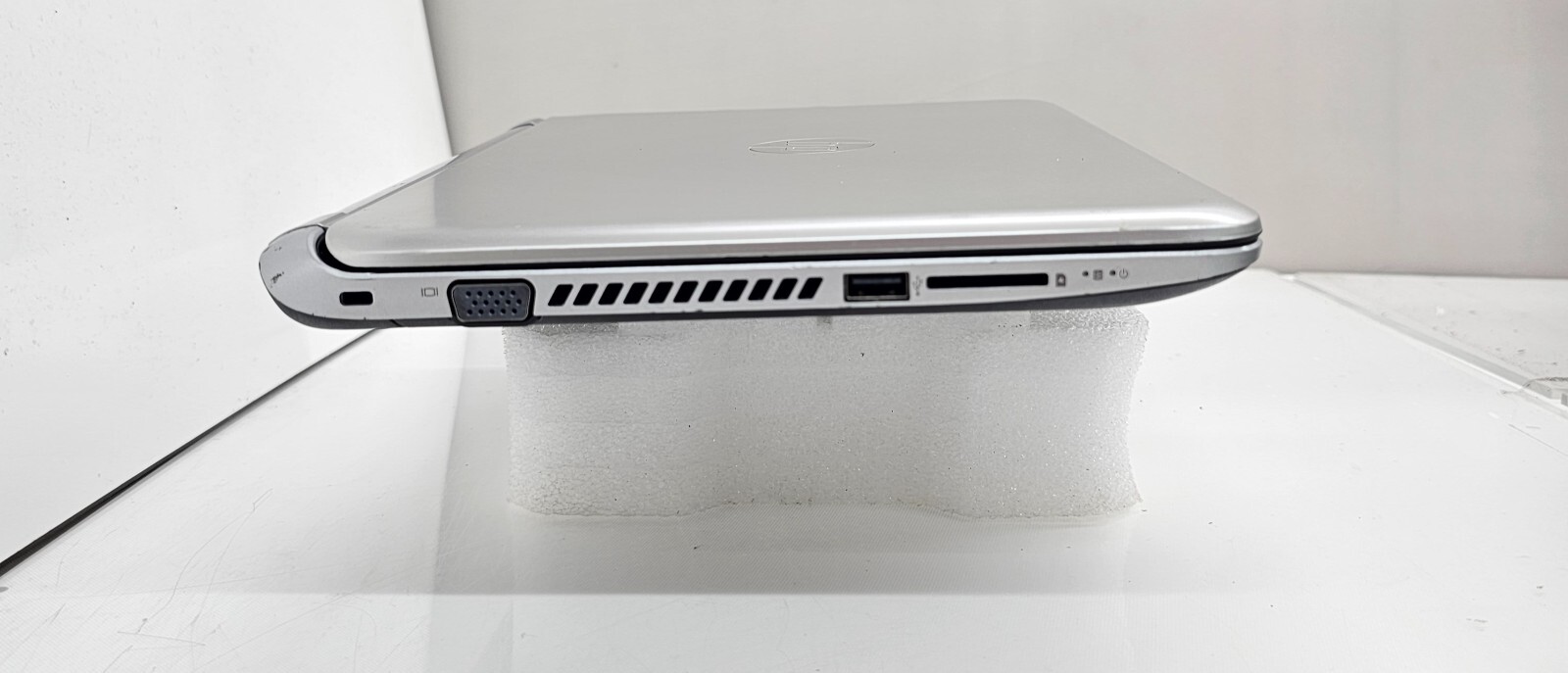HP PAVILION TS 11 AMD A4-1250 @ 1.00GHz 4GB RAM 500GB HDD TOUCH