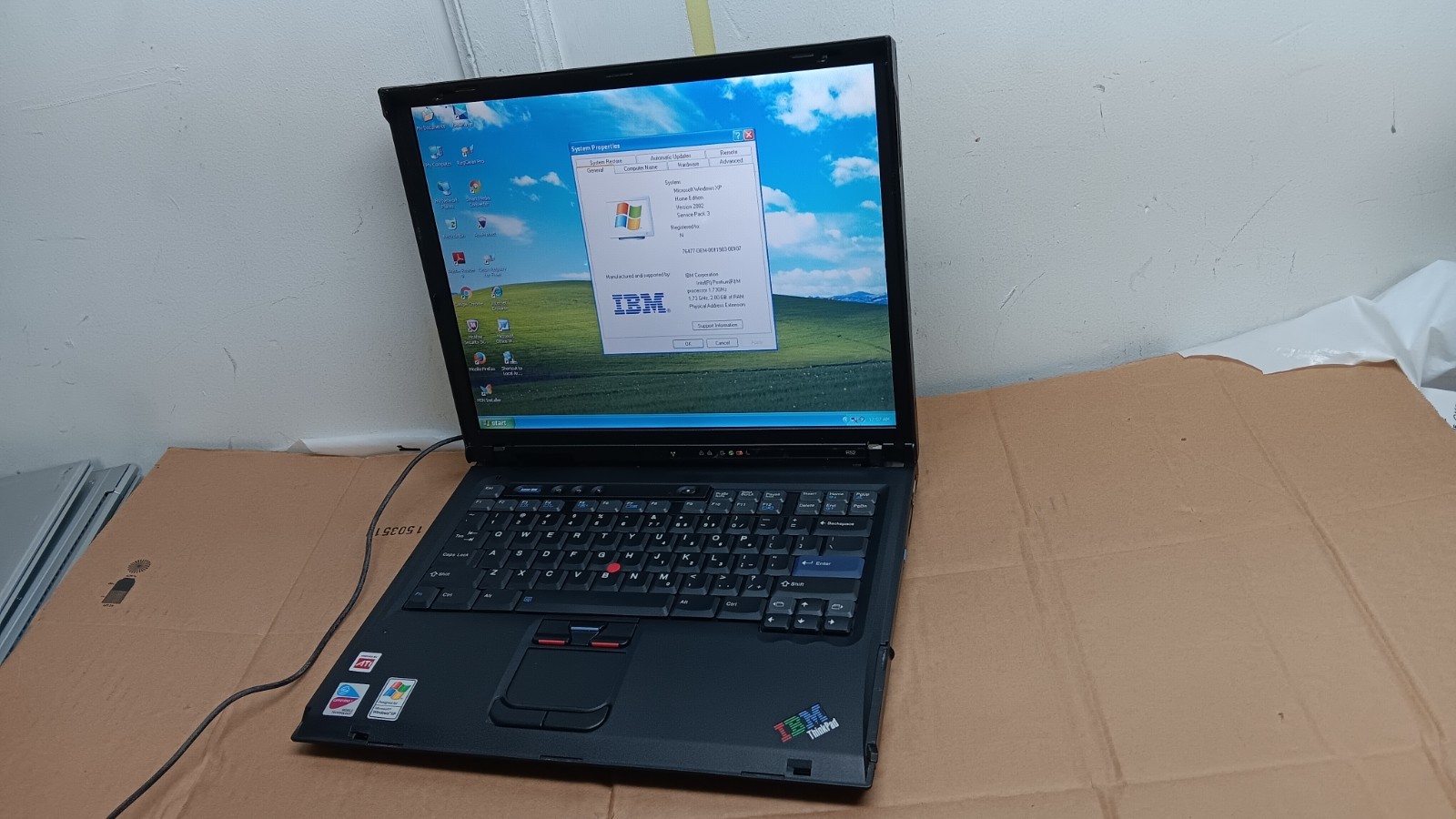 Retro Loaded IBM Thinkpad R52 Gaming Laptop 1.73 GHz 2 GB Ram Windows XP Hme SP3