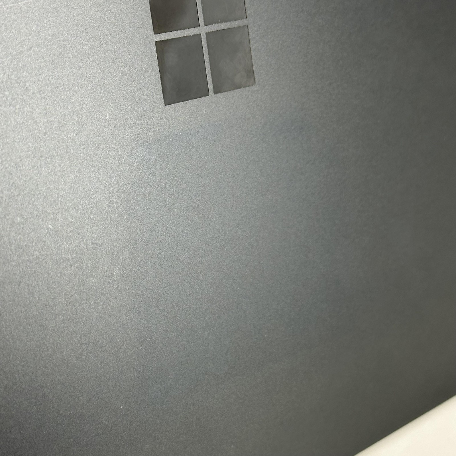 Microsoft Surface Laptop 5 13 2K TOUCH 2.7 GHz i7-1265U 16GB 512GB Bad Speakers