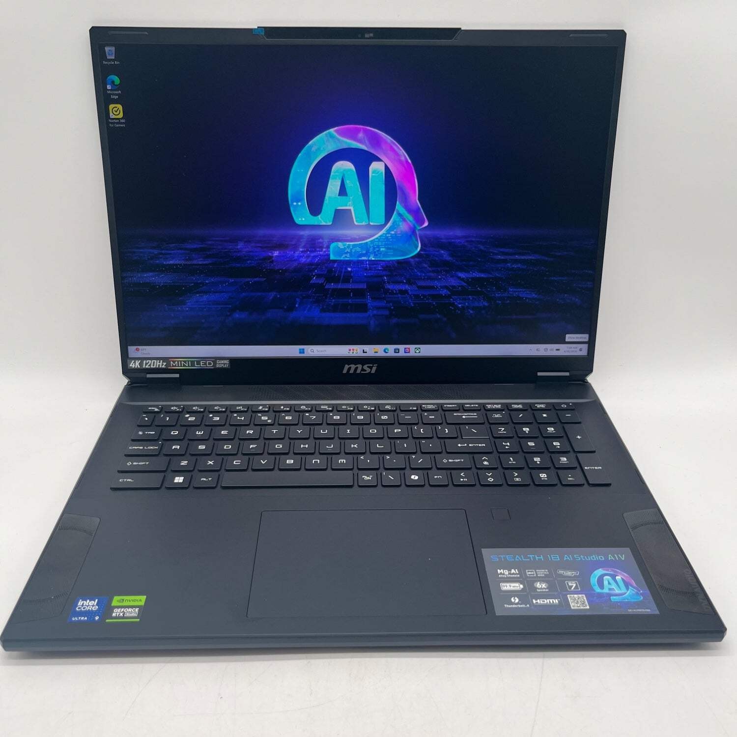 MSI Stealth 18 Core Ultra 9 185H 2.5GHz 32GB RAM 1TB SSD GeForce RTX 4080