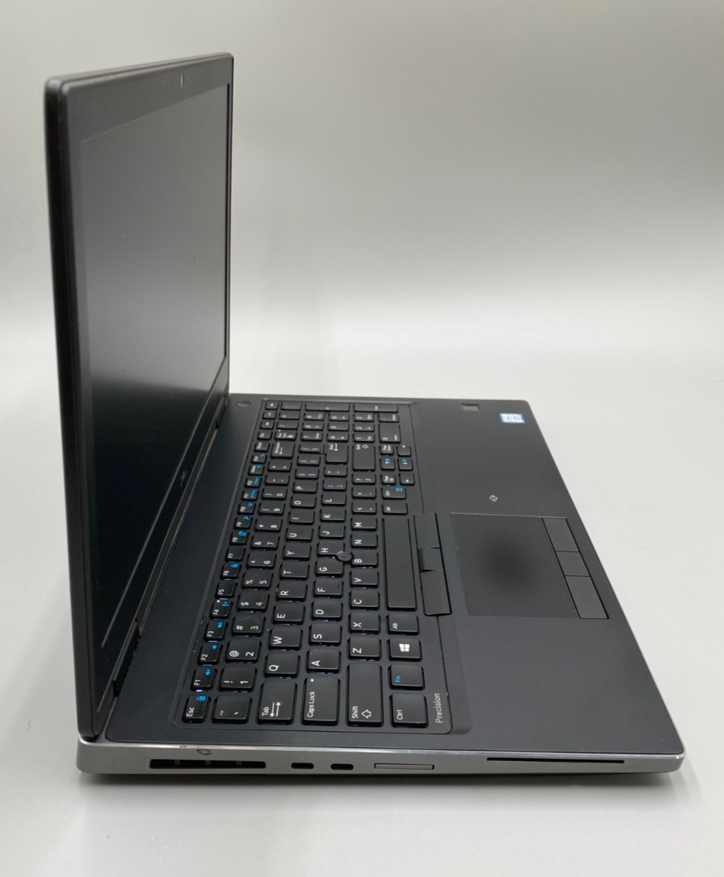 Dell Precision 7530 15.6″ i7-8850H 2.6GHz 1TB SSD 16GB DDR4 Black Laptop Fair/AC