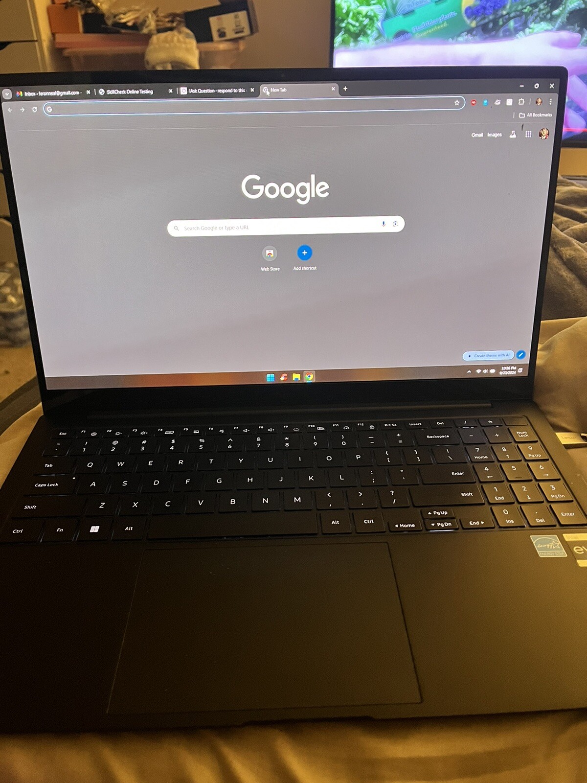 Samsung Galaxy Book2 Pro 15.6 OLED Screen Intel i7 12th Gen. 10-Core/16-Threads