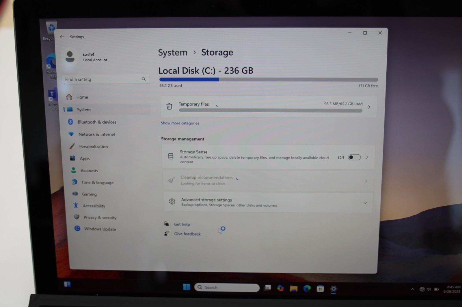 Surface Pro 7 12.3″ Tablet Intel Core i5 8GB RAM 256GB SSD + Keyboard – Win 11