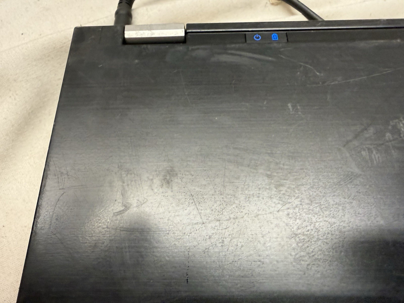 Dell Latitude E6500 Laptop Computer – Powers On ~ For Parts/Repair AS IS