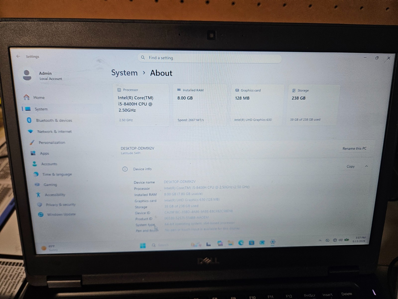 DELL LATITUDE 5491 Laptop Core I5-8400H 8GB 256GB no power Adapter