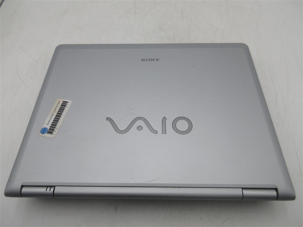 Sony VAIO PCG-K23 Mobile Pentium III 63MB RAM No HDD 15.4″ Radeon IGP 345M