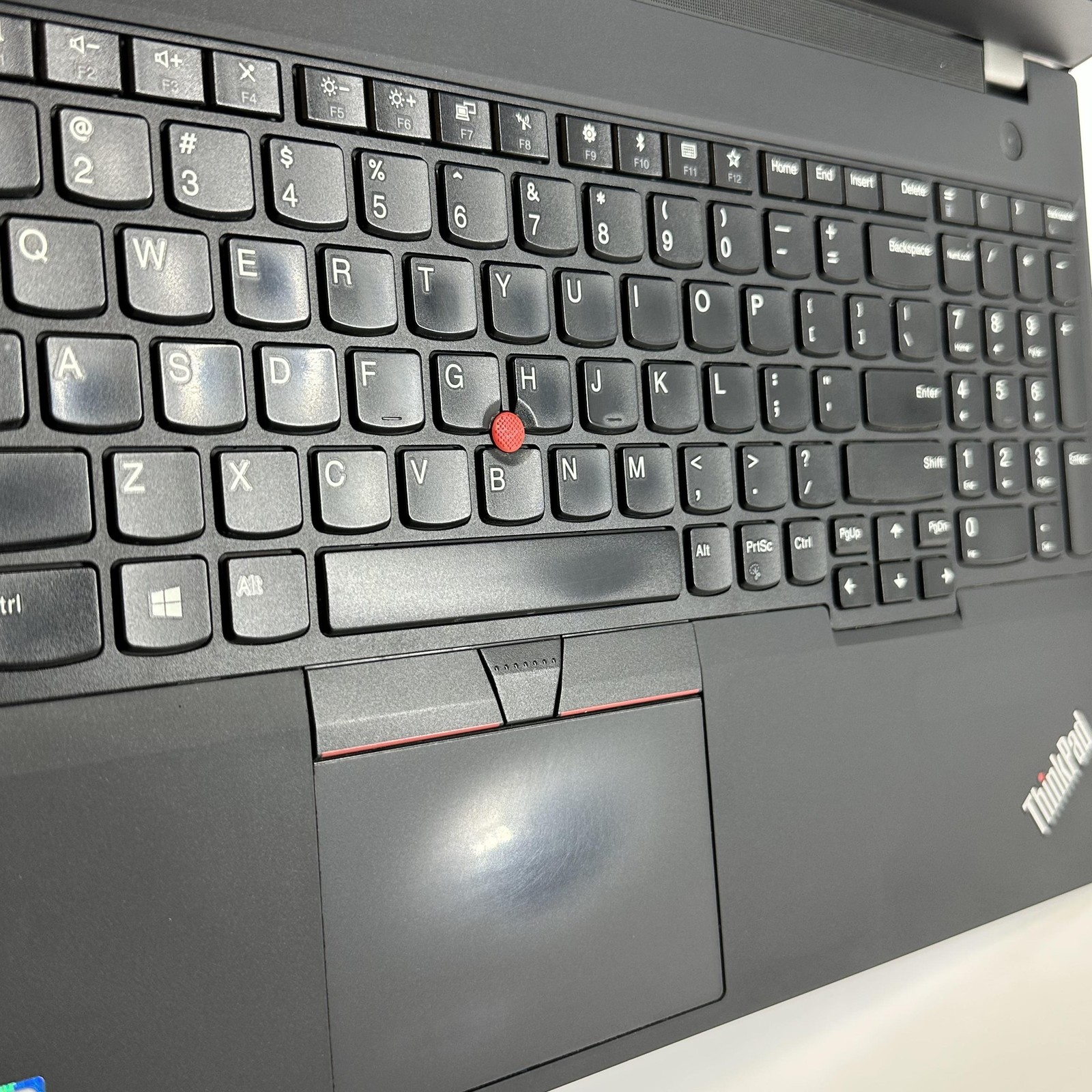 Lenovo ThinkPad T590 15.6 FHD i5-8265U 1.60GHz 16GB 512GB SSD Good