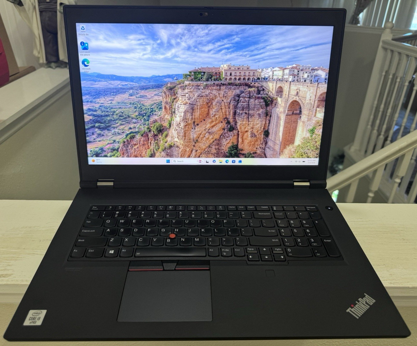Lenovo ThinkPad P17 Gen 1 i9-10885H NVIDIA RTX 3000 32GB Mem 1TB SSD 4K Win11