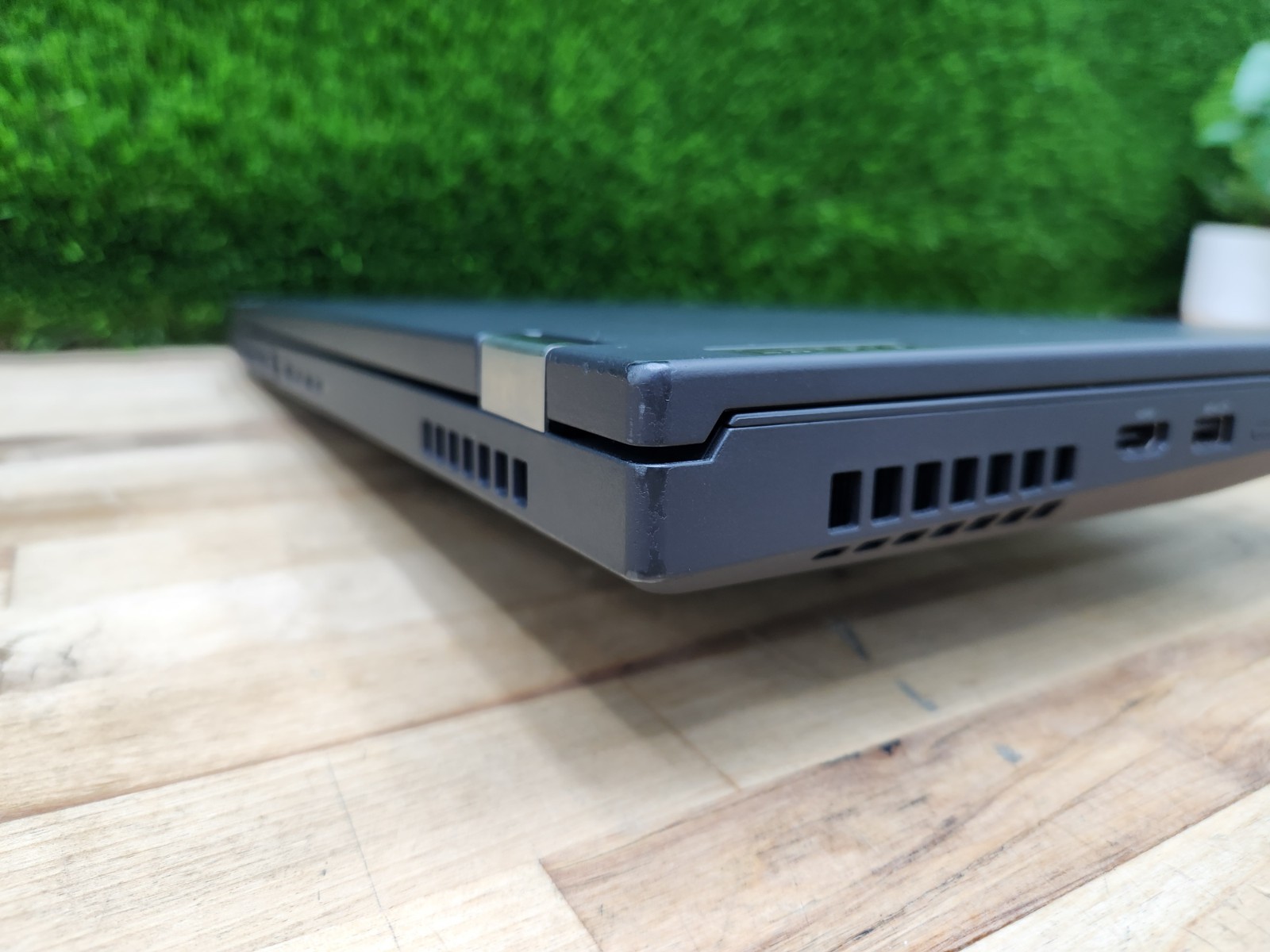 Lenovo ThinkPad P15 Gen 2 15.6″ FHD i7-11800H 32GB 512GB SSD Nvidia T1200 W11P ~