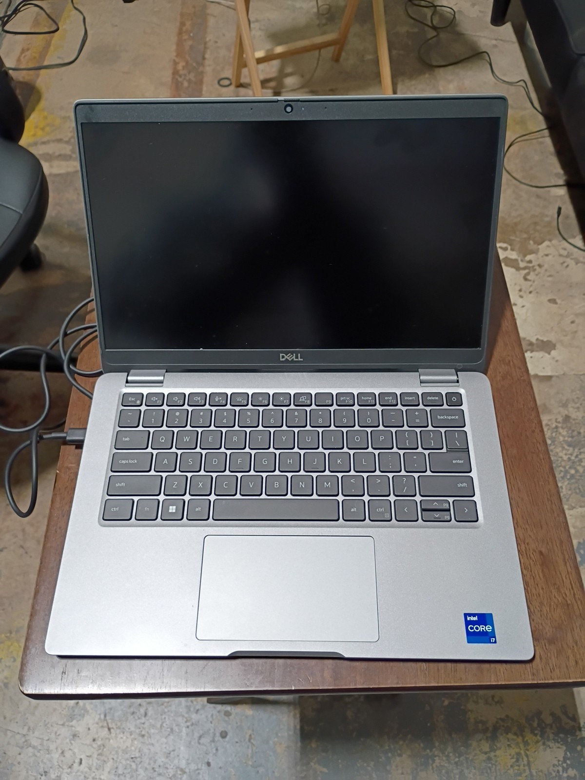 Dell Latitude 5340 13.3″ Laptop Intel Core i5/i7 Windows 11 Pro SSD RAM See…