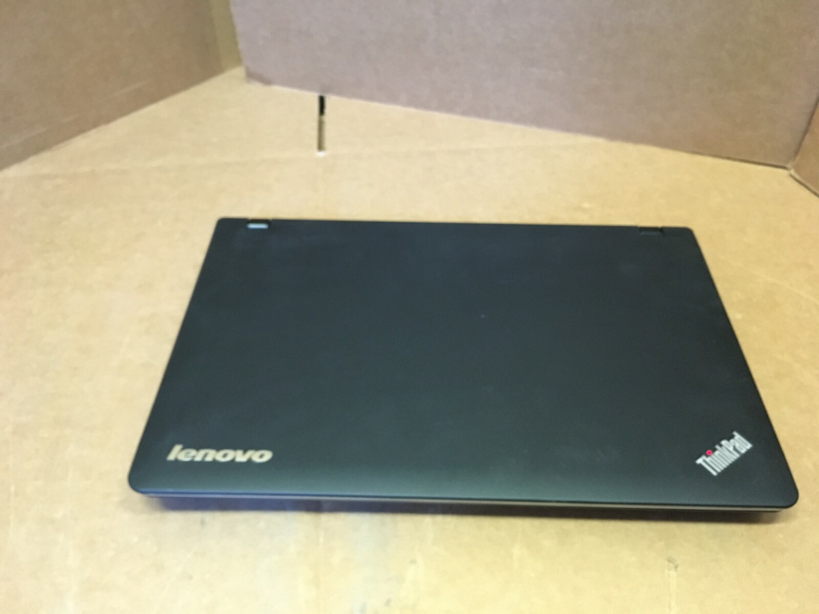 Lenovo Thinkpad E520 15.5″ 300GB HDD Intel i3 4GB Ram WIFI Windows 10 Pro