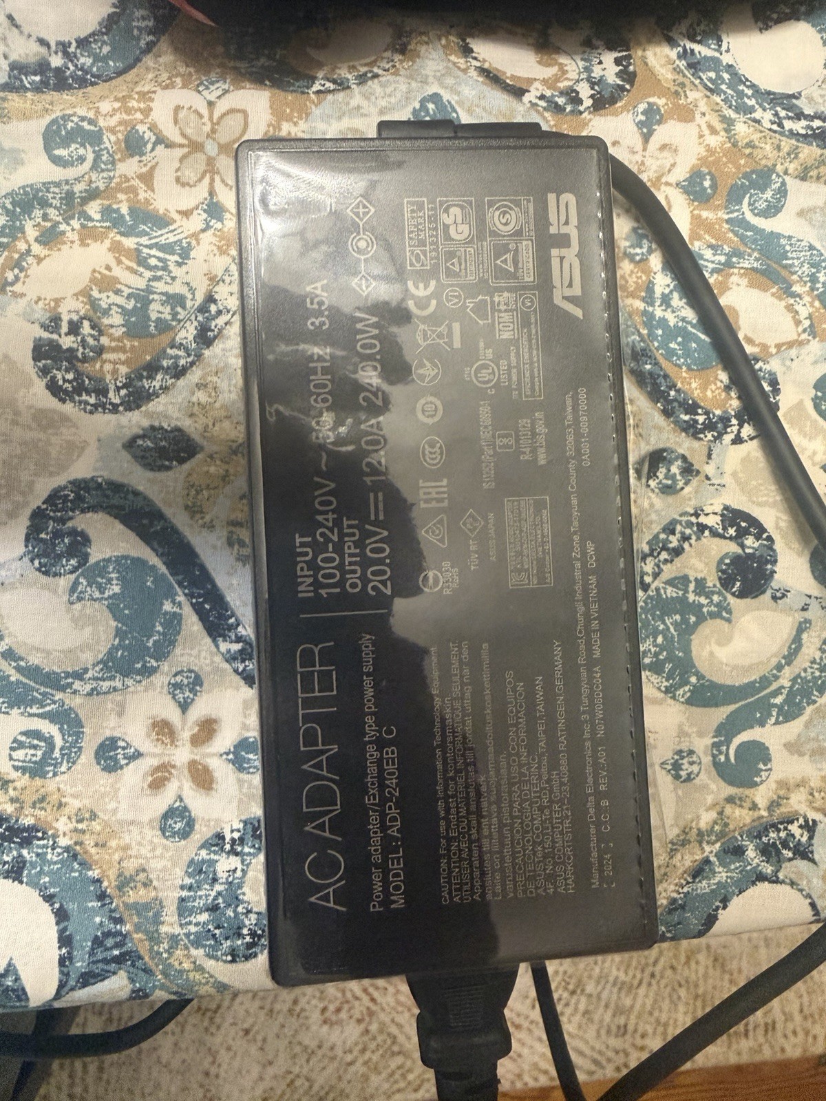asus rog zephyrus g14 2023 No SSD
