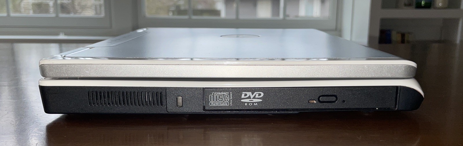 Dell Inspiron 1501 Windows XP Laptop (SGC1)