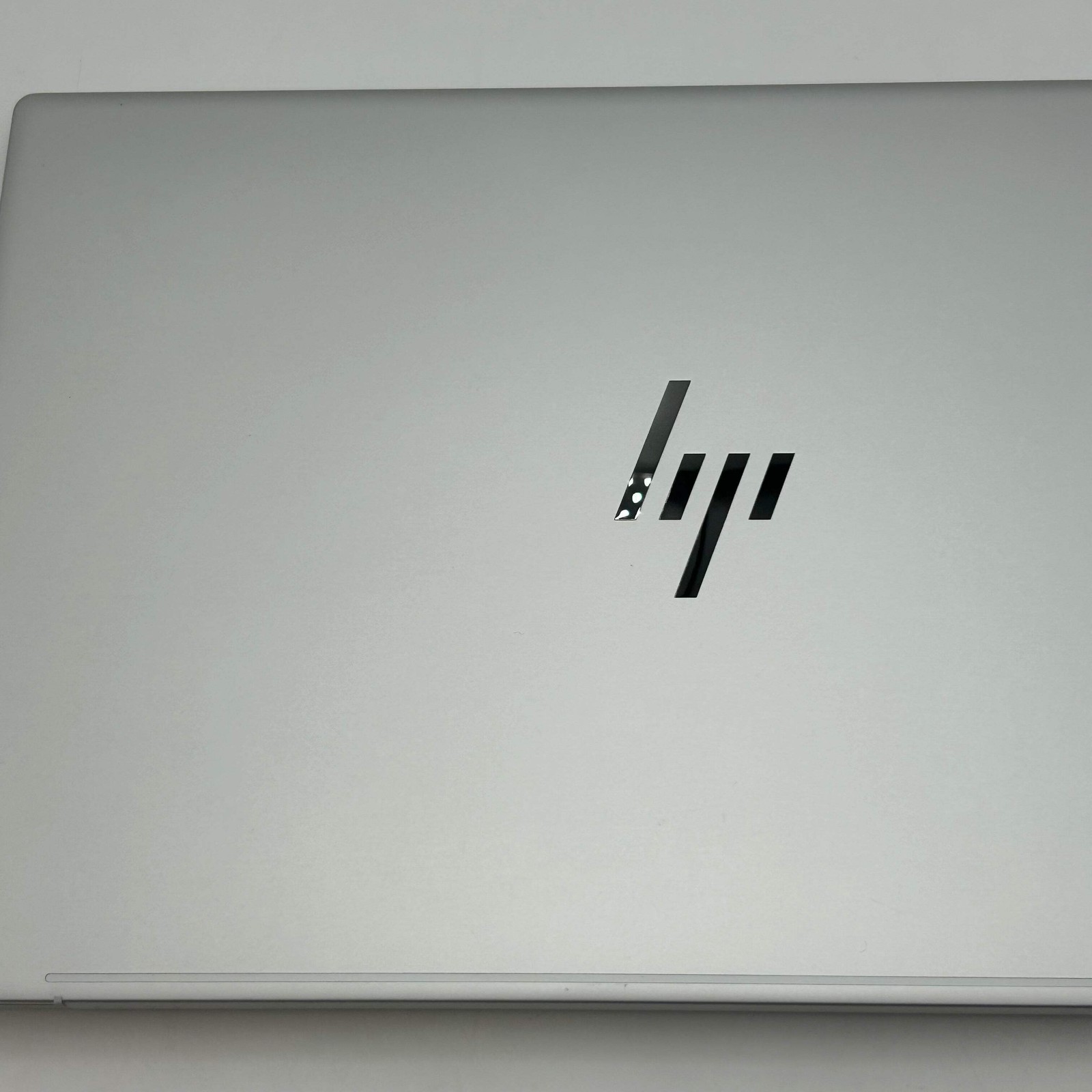 HP 17″ Intel Ultra 7 155U 512GB SSD 16GB RAM 17-DA0047NR – *READ*