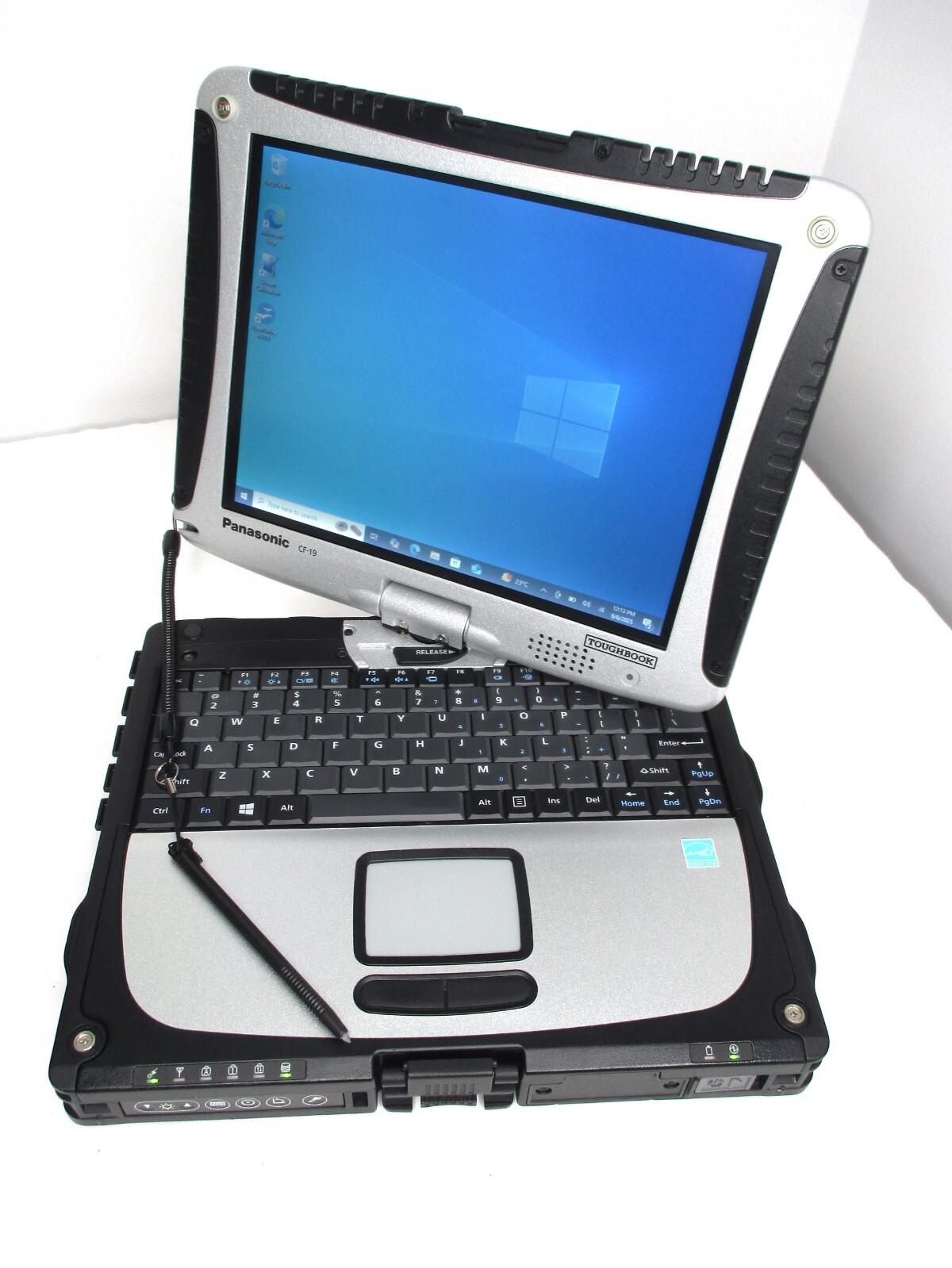 Panasonic ToughBook CF-19 MK8 TouchScreen i5-3610ME 2.7Ghz 8GB 1TB Wi-Fi Win10