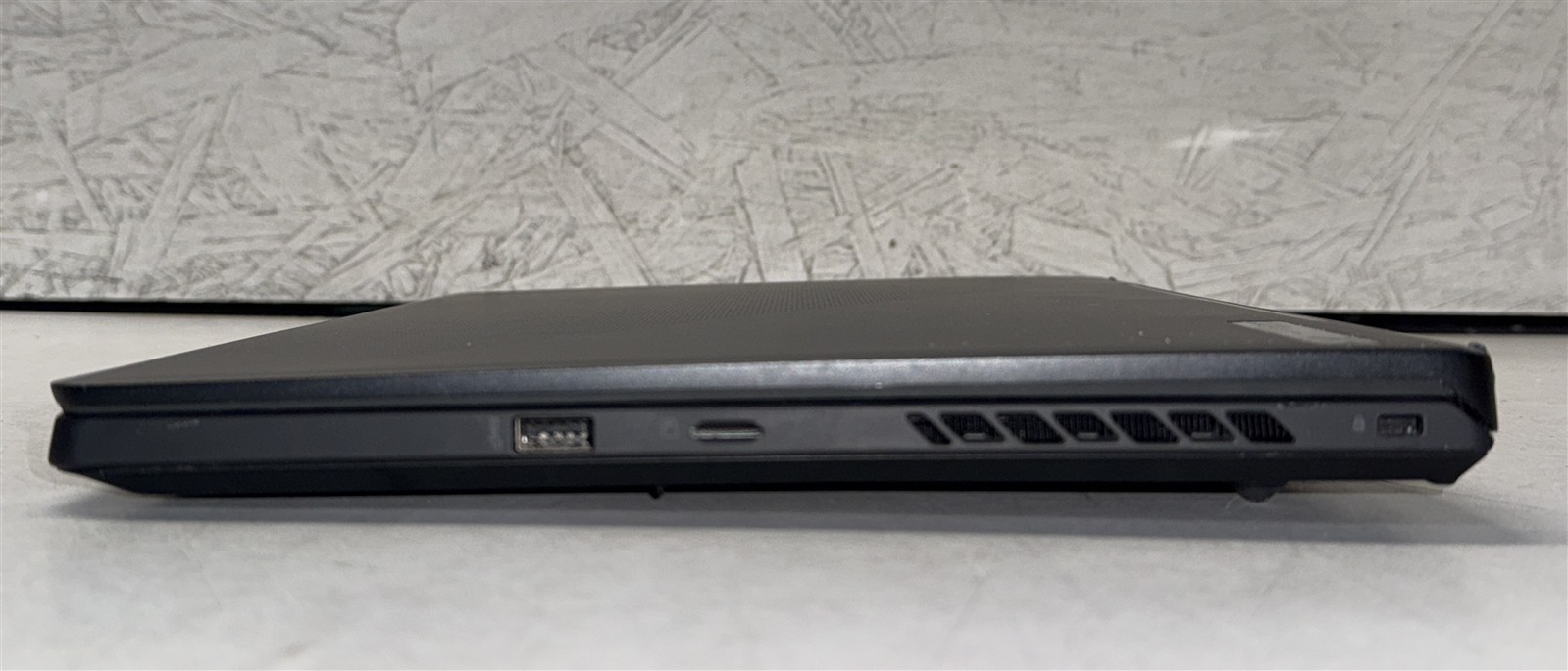 ASUS ROG ZEPHYRUS M16 GU6037 16″ CORE i9-12900H 16GB RAM GEFORCE RTX 3070 Ti