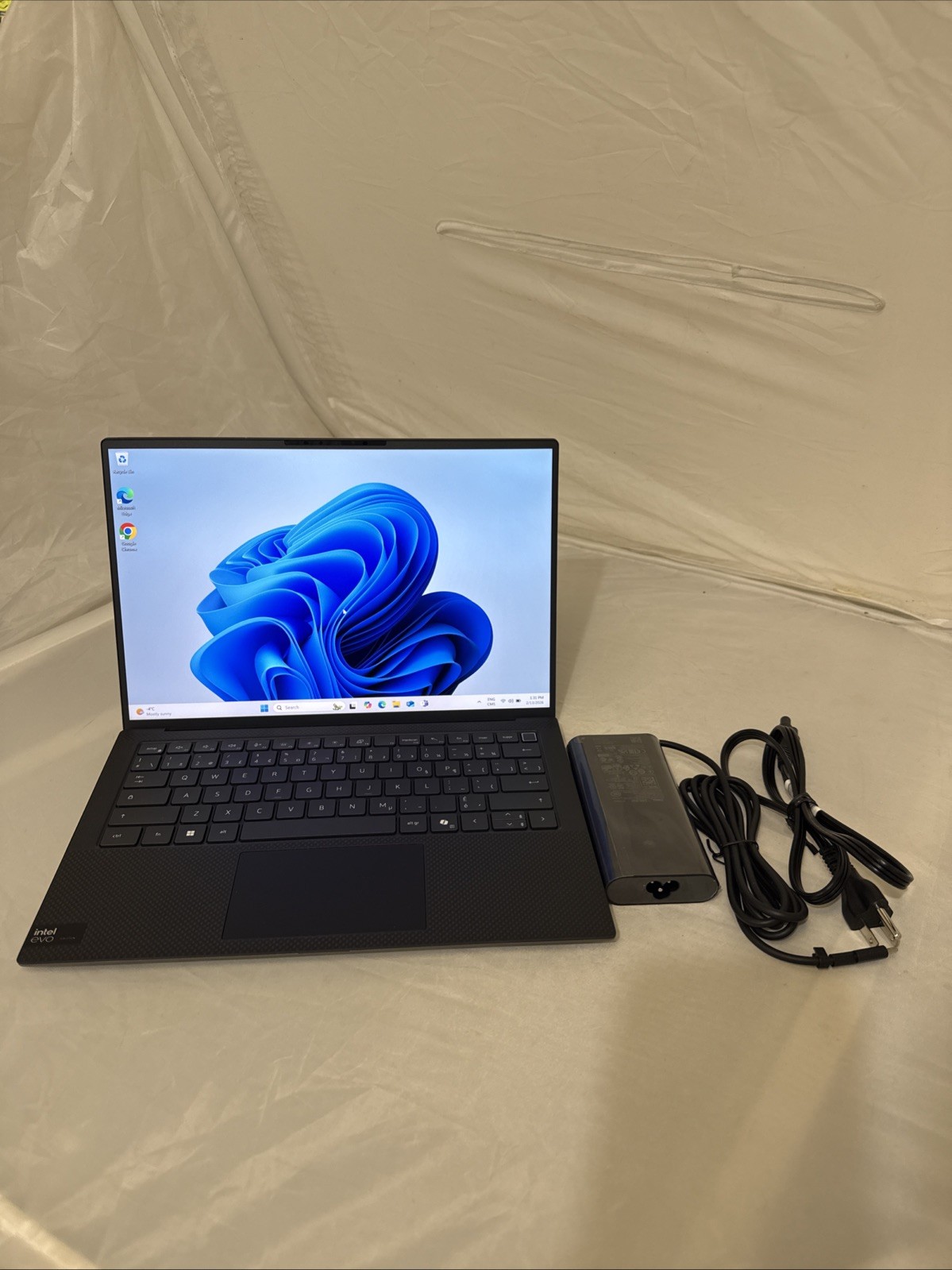 Dell Precision 5490 14 FHD+ 3.8 GHz Ultra 7 165H 64GB 500GB SSD RTX 1000 Ada