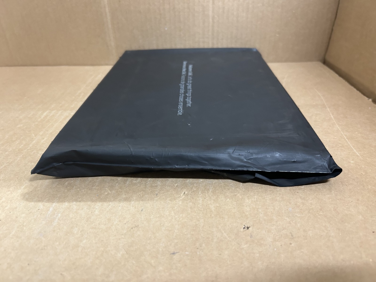 Dell Pro 14 AMD RYZEN 16GB DDR5 512GB NVMe AMD RADEON GPU W11P 14″